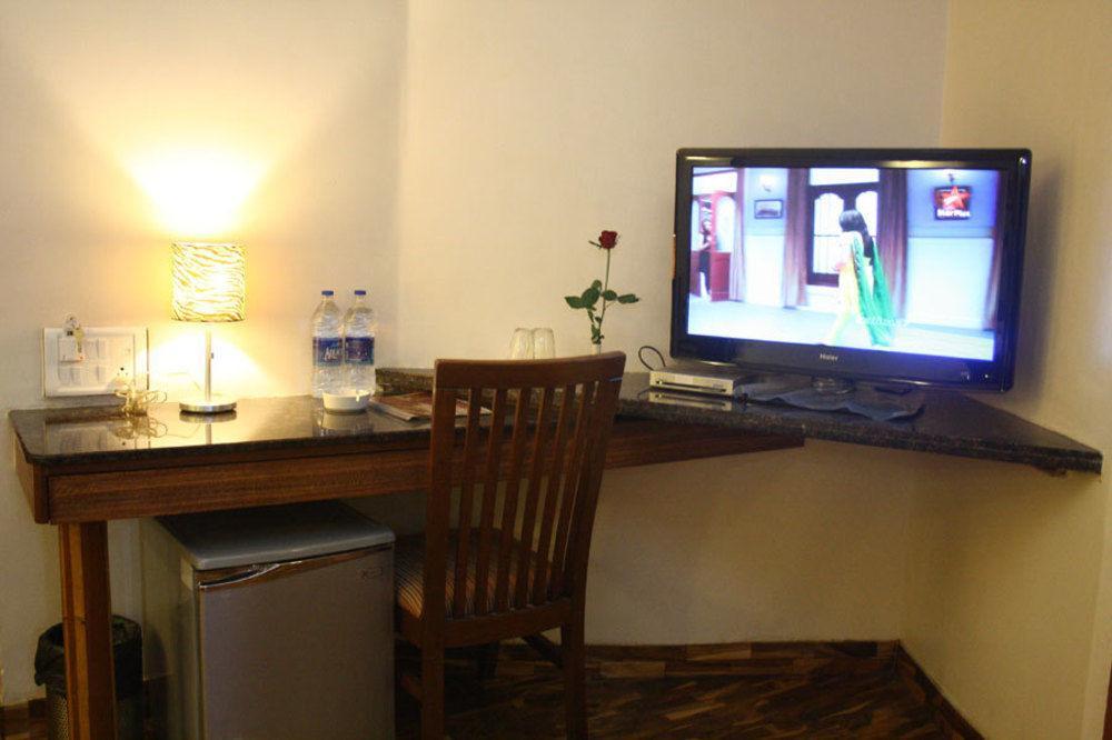 Treebo Trend Sahara Otel Pune Dış mekan fotoğraf